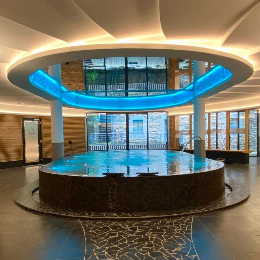 Coin D'Aubrac Hotel Restaurant Spa De Luxe โชดแซกส์ ภายนอก รูปภาพ